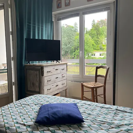 شقة Appt Cosy , Vue Sur Le Revard , 5mn A Pied Du Centre , 10mn A Pied Des Thermes Et De La Gare إيكس ليه با